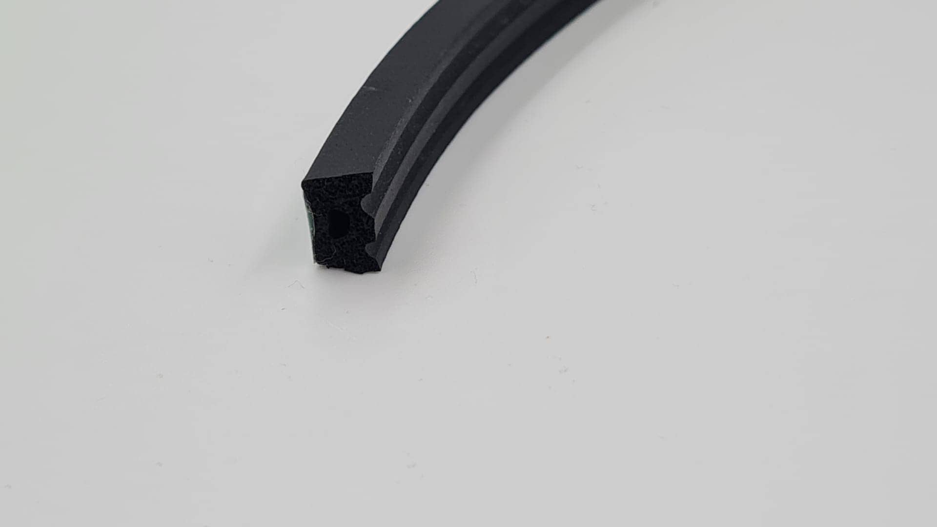 Uszczelka SD-53/4-0 DGP 10x6 czarna ECOMAR1ML Uszczelka SD-53/4-0 DGP 10x6 czarna ECOMAR1ML