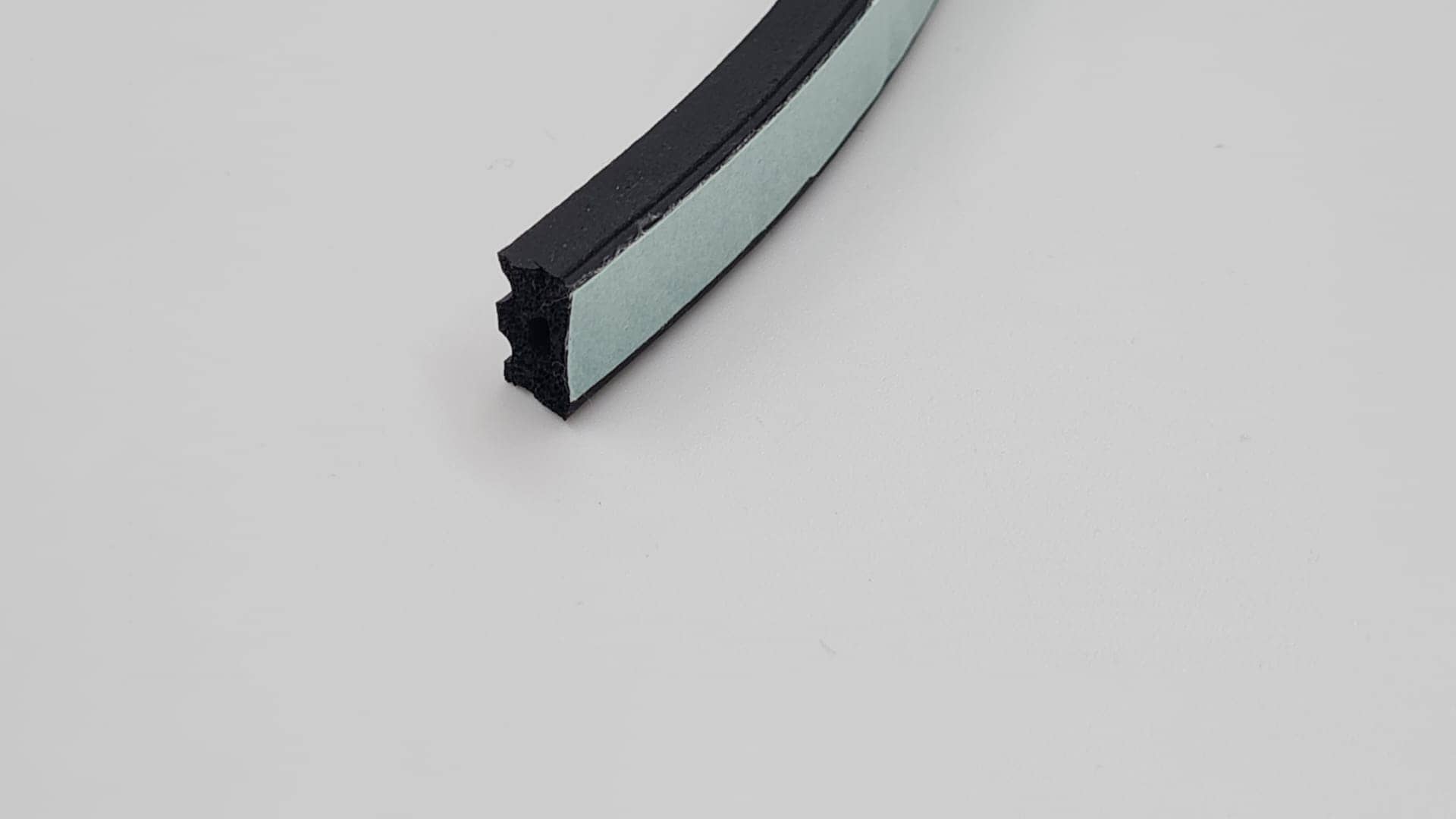 Uszczelka SD-53/4-0 DGP 10x6 czarna ECOMAR1ML Uszczelka SD-53/4-0 DGP 10x6 czarna ECOMAR1ML