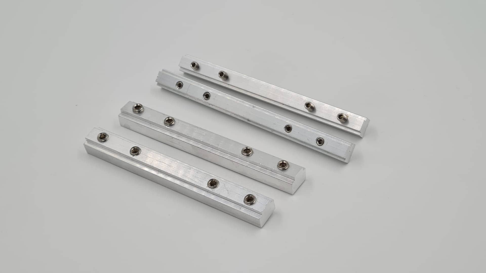 Łącznik górny/dolny ECOMAR1ML Łącznik górny/dolny ECOMAR1ML