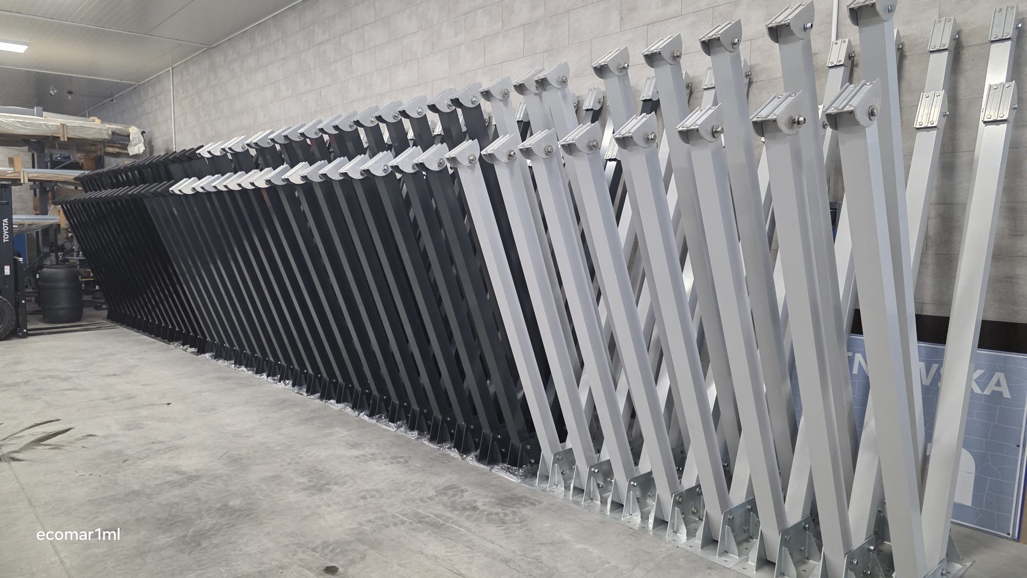 komplet nog do carportu (1)